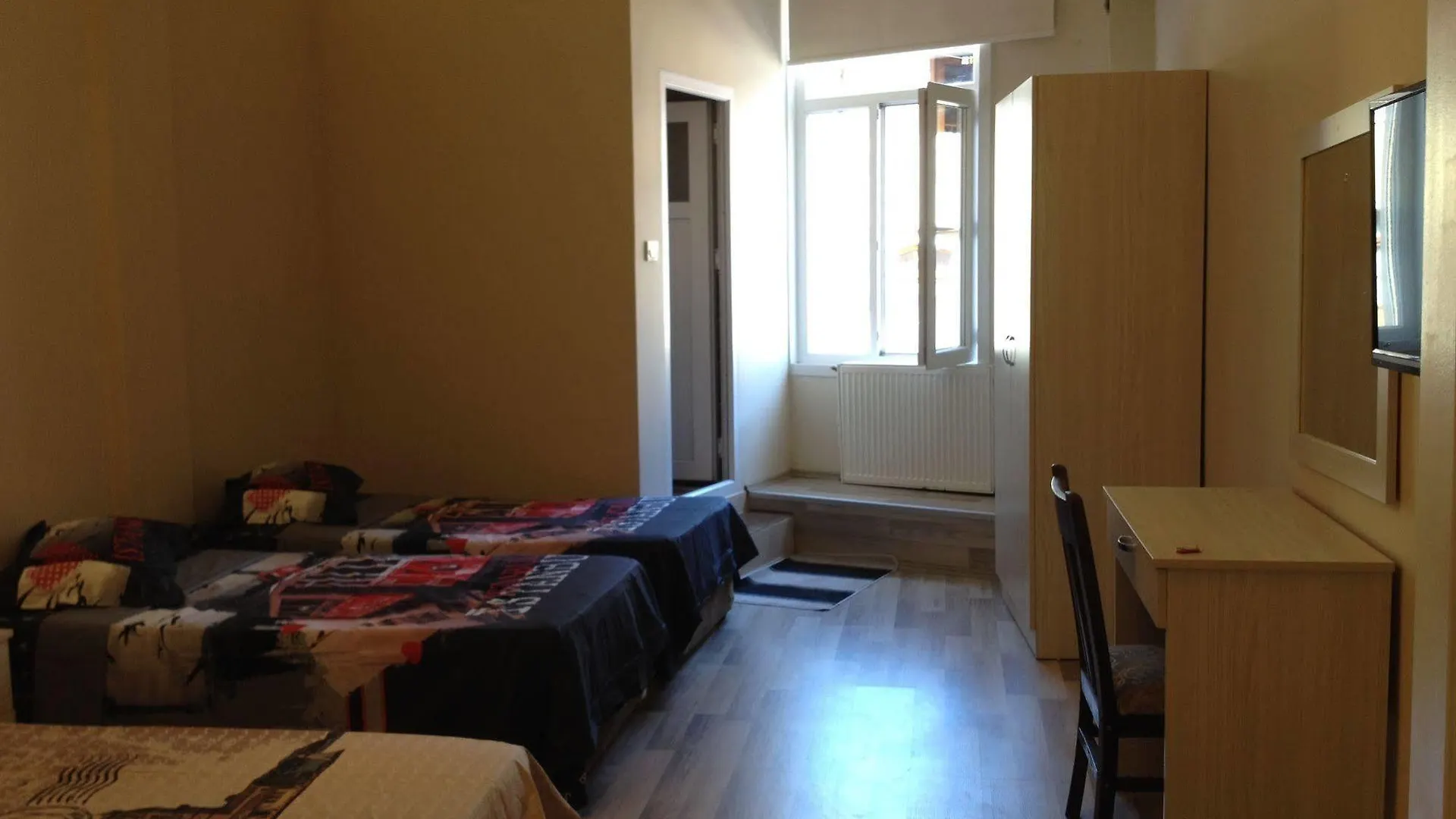 Erenler Hotel & Hostel  Istanbul