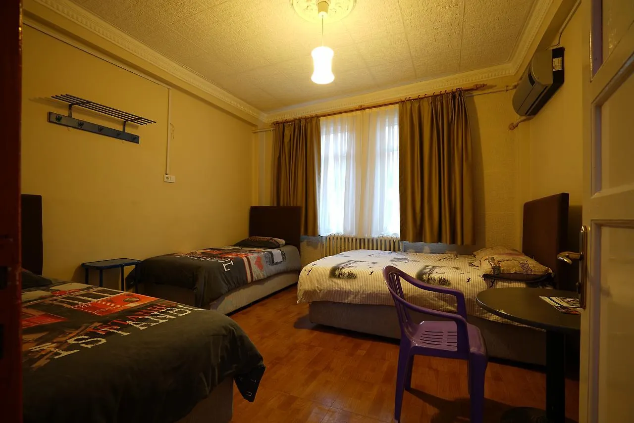 Erenler Hotel & Hostel 2*, Istanbul Turkiet